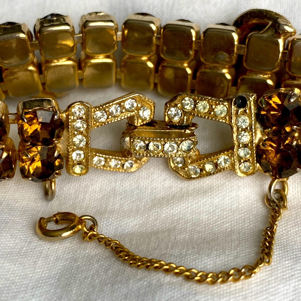 Antique 🌟 rhinestone and “Diamond” bracelet gold